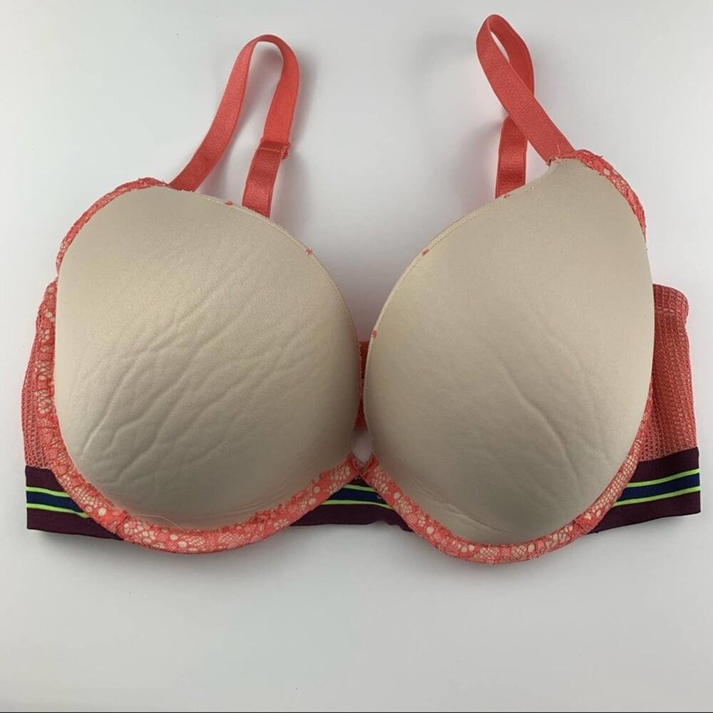 Victoria’s Secret Lightly Lined Plunge Bra 36DD #3259